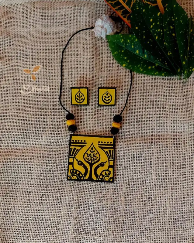 ময়ূর হ্যান্ডমেড জুয়েলারি সেট